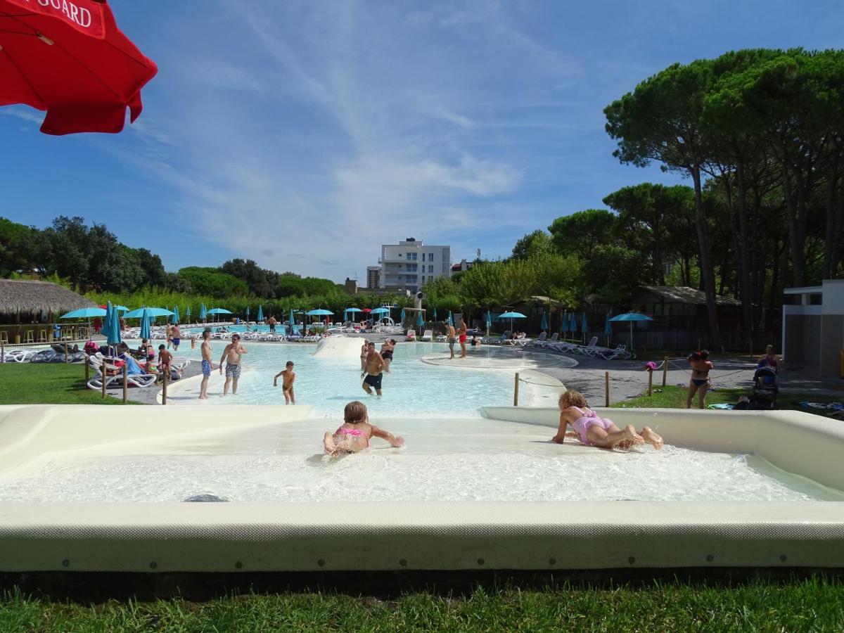 Estivo Premium Deluxe Mobile Homes On Camping Malibu Beach Lido di Jesolo Exterior foto